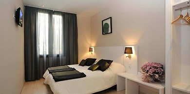 Hostemplo Sagrada Familia