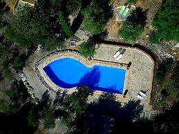 Casa Rural Los Algarrobales