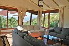 Casa Rural Los Algarrobales