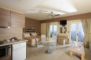 Petani Bay Hotel - Adults Only