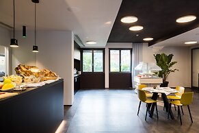 Goti' Hotel