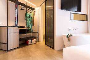 Goti' Hotel