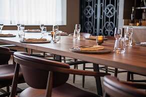 The Ritz-Carlton, Los Angeles