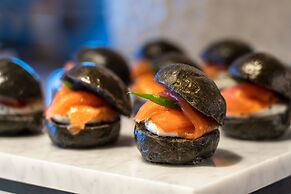 The Ritz-Carlton, Los Angeles