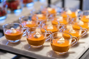 The Ritz-Carlton, Los Angeles