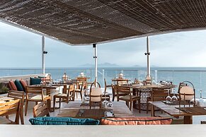 Mitsis Summer Palace