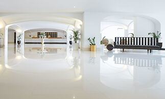 Grecotel Luxme Daphnila Bay