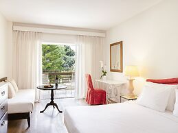 Grecotel Luxme Daphnila Bay