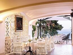 Grecotel Luxme Daphnila Bay