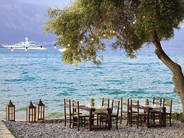 Grecotel Luxme Daphnila Bay