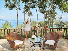 Grecotel Luxme Daphnila Bay