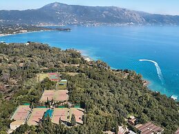 Grecotel Luxme Daphnila Bay