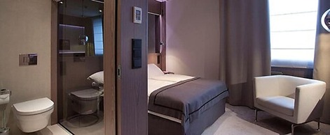 Hotel Ilonn