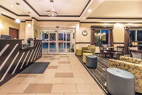 Days Inn & Suites by Wyndham Mineral Wells