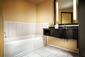 Staypineapple, The Maxwell Hotel, Seattle Center Seattle