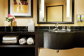 Staypineapple, The Maxwell Hotel, Seattle Center Seattle