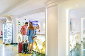 CM Castell de Mar Hotel