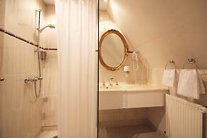 Store Restrup Slotshotel