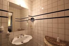 Store Restrup Slotshotel