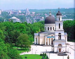 Mercure Chisinau Center Jazz Hotel