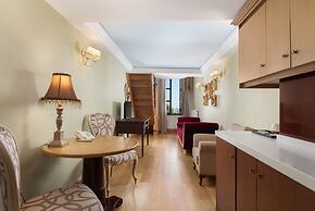 Civitas Suites Hotel