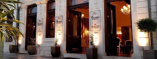 Civitas Boutique Hotel