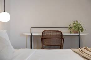Civitas Suites Hotel