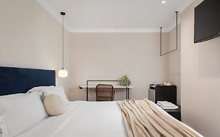 Civitas Suites Hotel