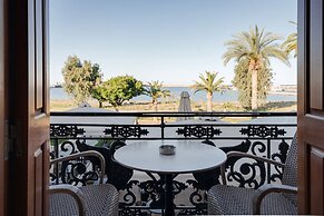 Civitas Suites Hotel
