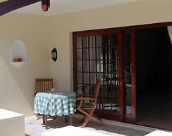 Milkwood Lodge - Hermanus