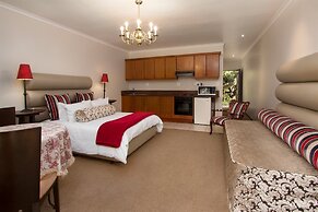 Milkwood Lodge - Hermanus