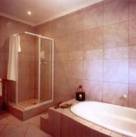 Milkwood Lodge - Hermanus