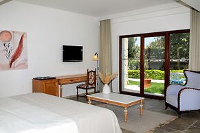 Cocos The Club Solto - Boutique Class