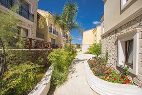 Cocos The Club Solto - Boutique Class