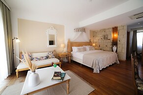 Cocos The Club Solto - Boutique Class