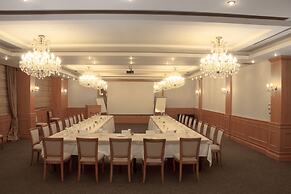 Cocos The Club Solto - Boutique Class