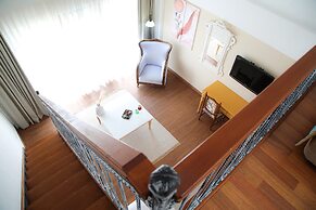 Cocos The Club Solto - Boutique Class