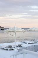 Cocos The Club Solto - Boutique Class