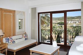 Cocos The Club Solto - Boutique Class