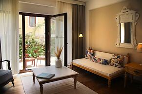 Cocos The Club Solto - Boutique Class