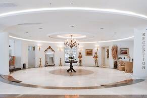 Cocos The Club Solto - Boutique Class