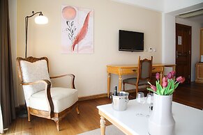 Cocos The Club Solto - Boutique Class