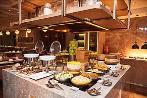 Jinjiang Metropolo Hotel Classiq, YMCA