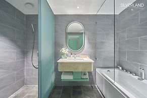 Silverland Sil Hotel