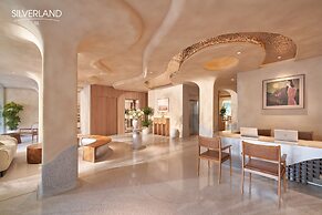 Silverland Sil Hotel