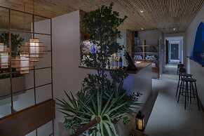 Silverland Min Hotel