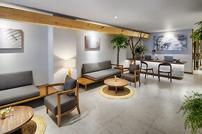 Silverland Min Hotel