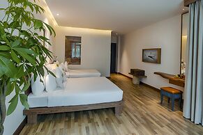 Silverland Min Hotel