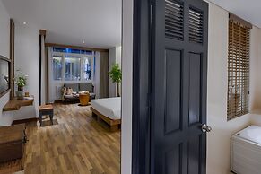 Silverland Min Hotel