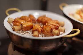 Silverland Min Hotel